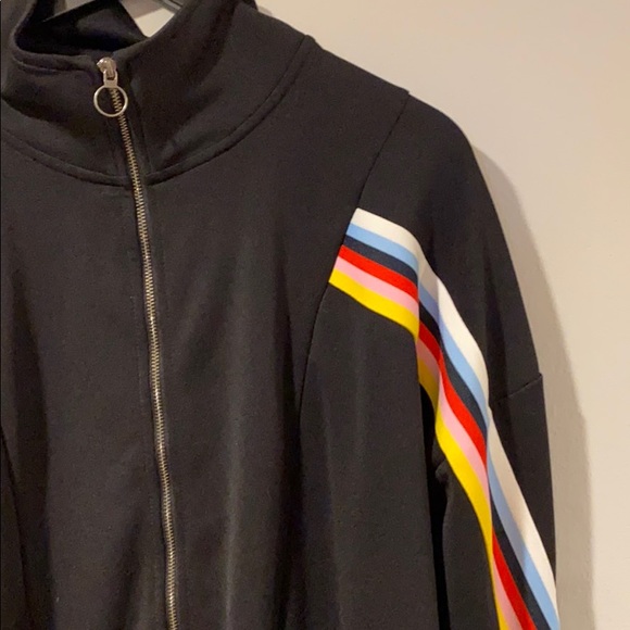 Express / Jacket - Picture 2 of 2